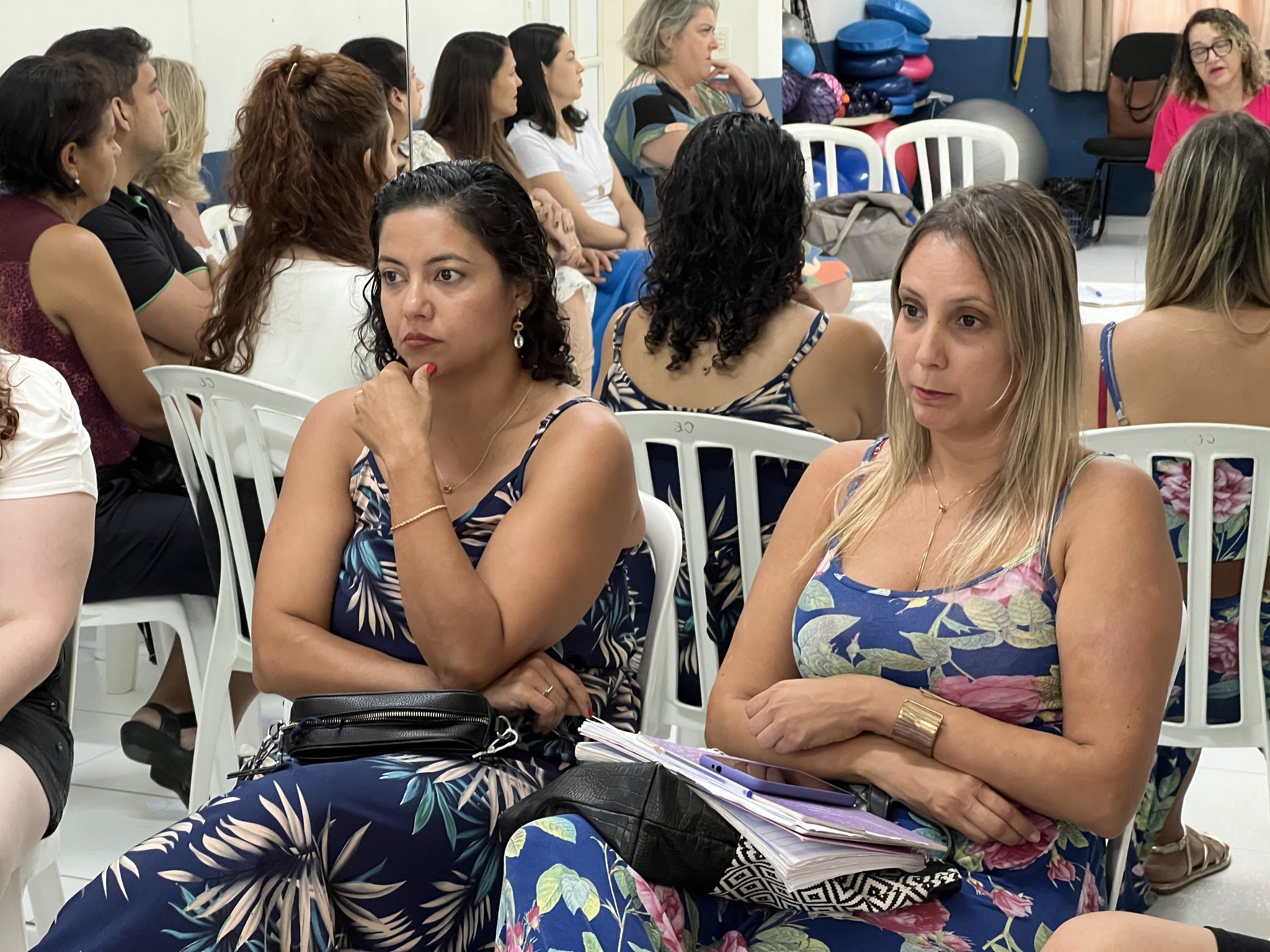 Guarujá promove troca de experiências entre equipe multidisciplinar de Educação